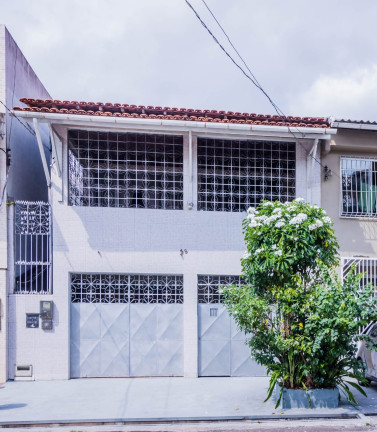 Imagem Casa com 3 Quartos à Venda,  em Sacramenta - Belém