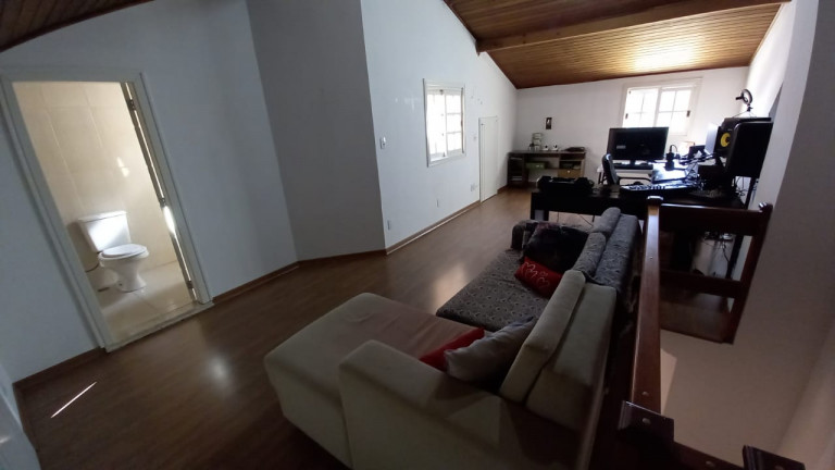 Imagem Casa com 3 Quartos à Venda, 99 m² em Hípica - Porto Alegre