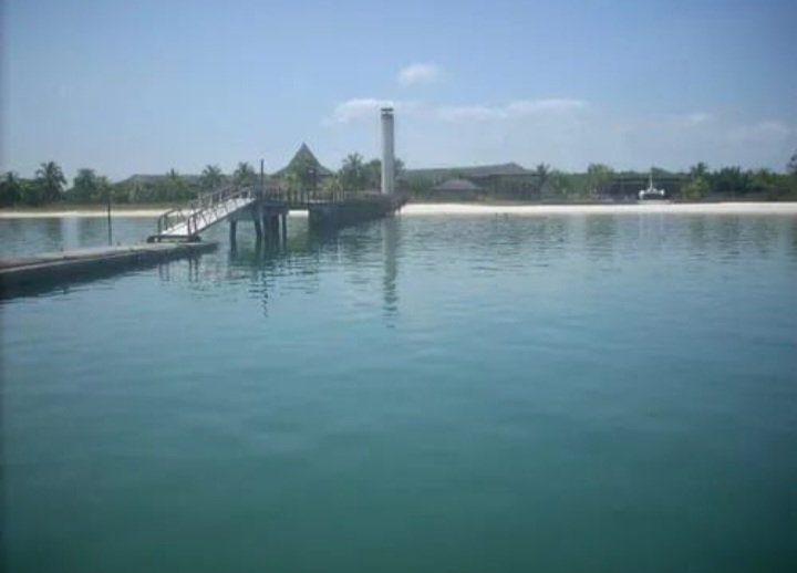 Imóvel com 10 Quartos à Venda, 1.200.000 hectare em Salinas  - Salinas da Margarida
