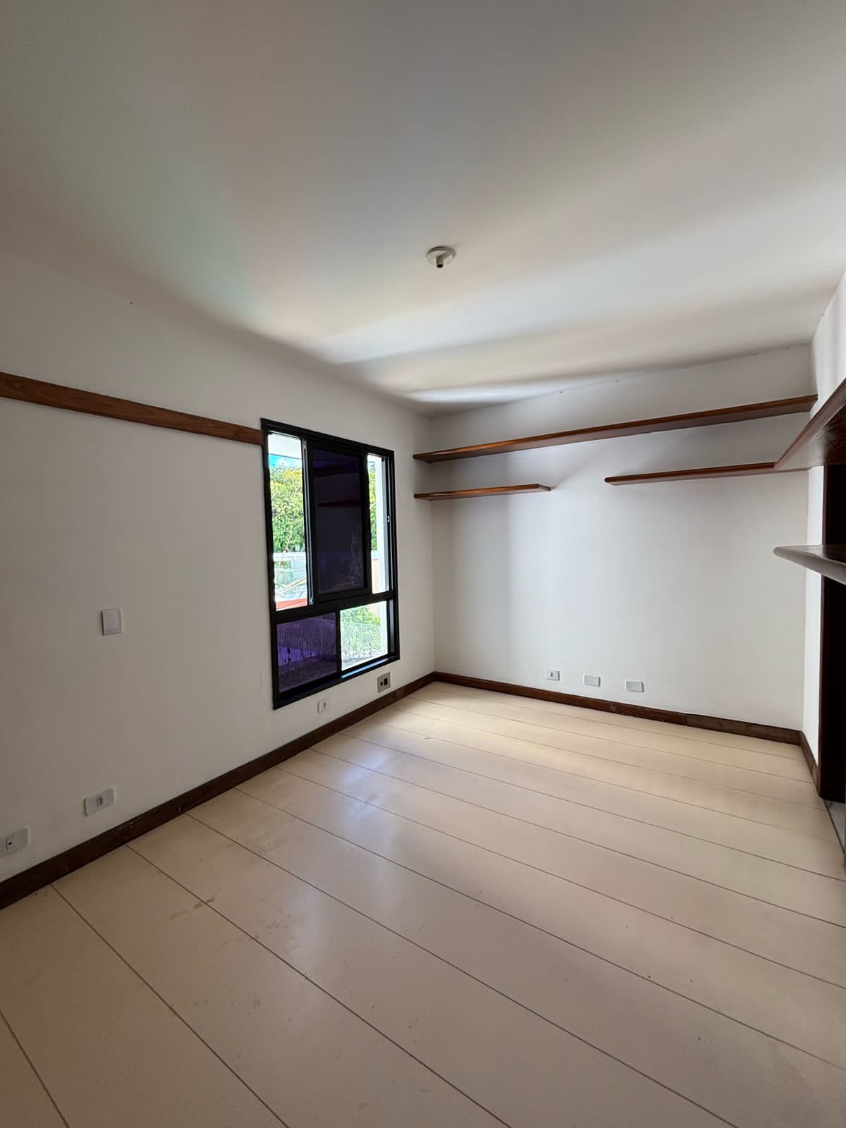 Imagem Apartamento com 4 Quartos à Venda, 211 m² em Itaigara - Salvador Imagem Apartamento com 4 Quartos à Venda, 211 m² em Itaigara - Salvador
