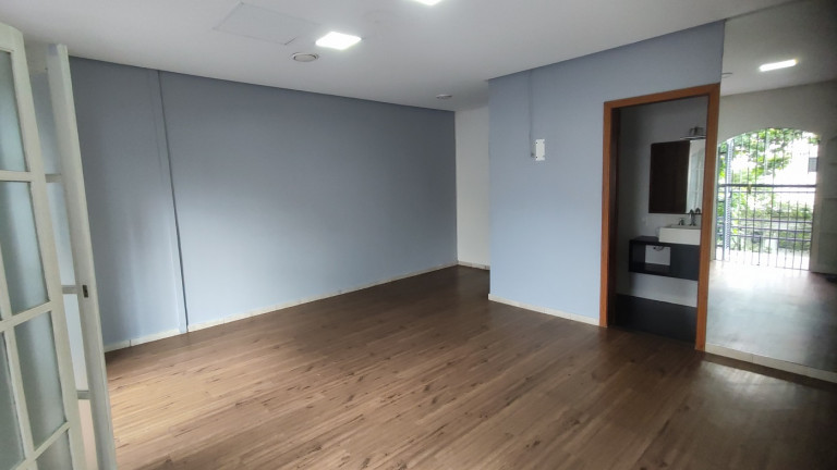 Imagem Sobrado com 9 Quartos à Venda, 165 m²em Vila Mariana - São Paulo