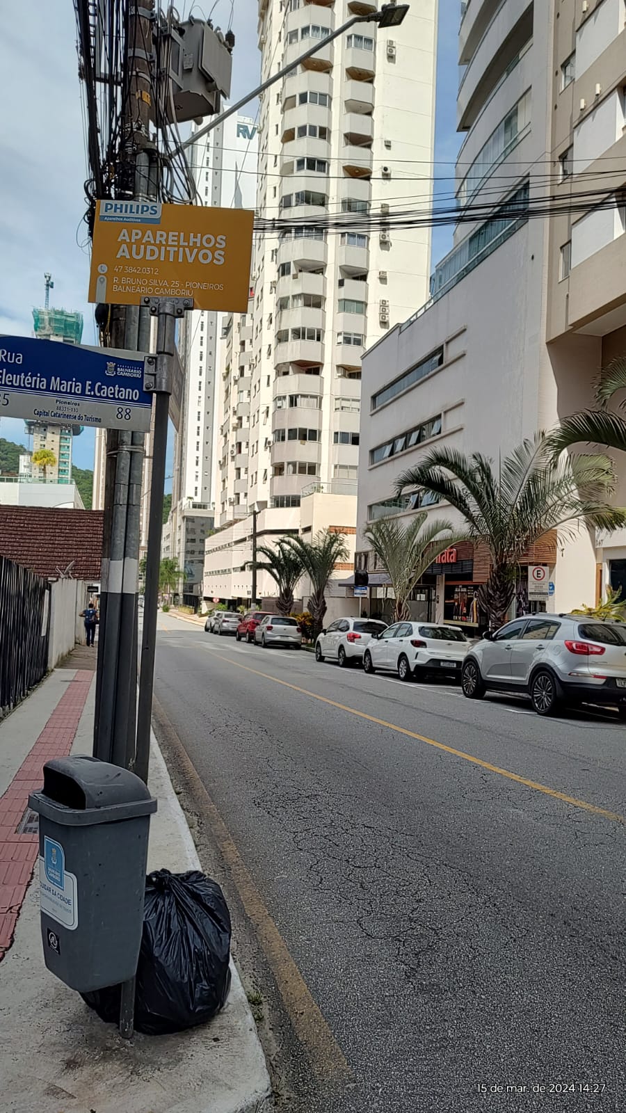 Imagem Apartamento com 2 Quartos para Alugar, 70 m²em Pioneiros - Balneário Camboriú