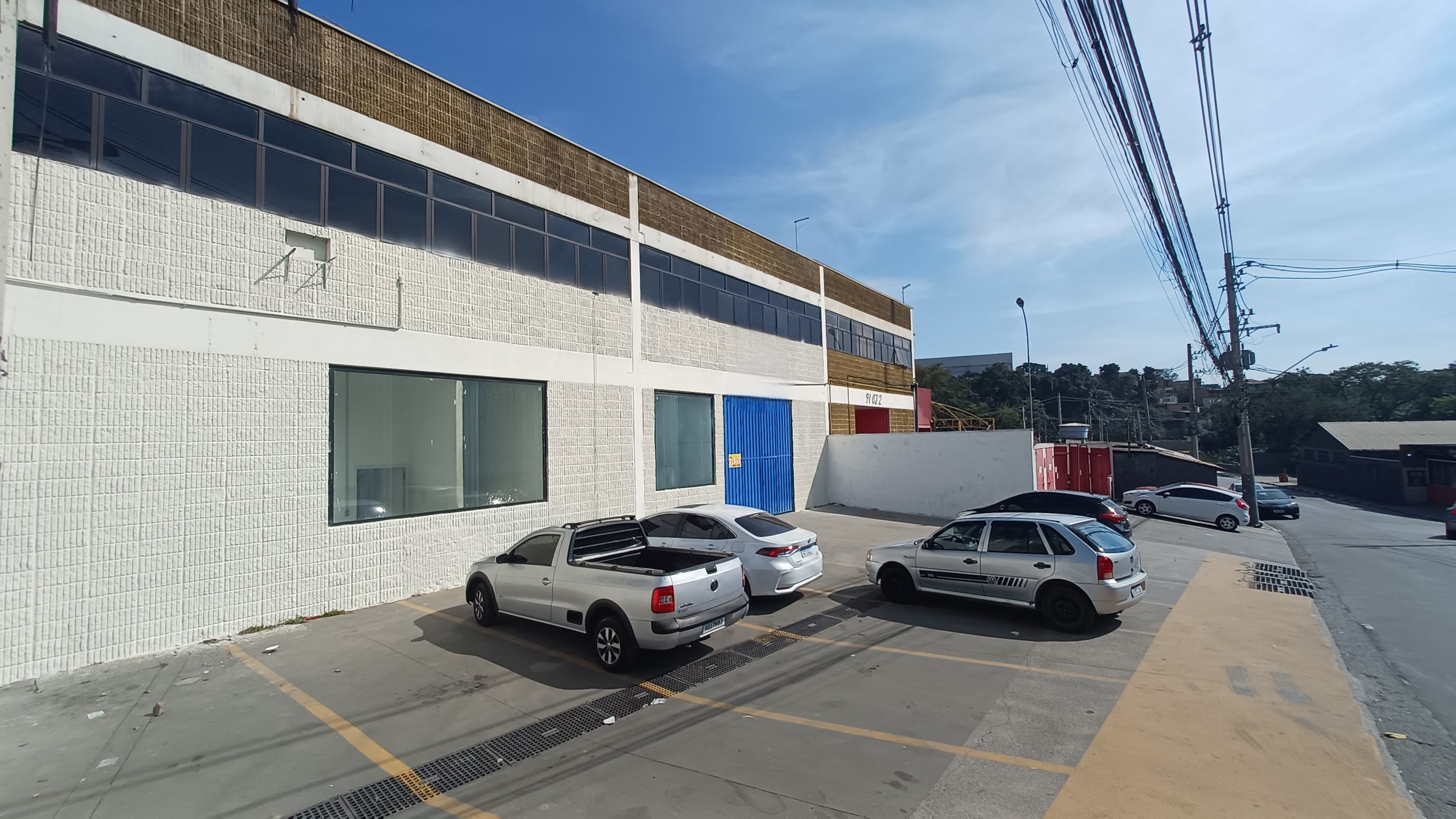Imagem Galpão para Alugar, 980 m² em Jardim do Luar (Fazendinha) - Santana de Parnaíba