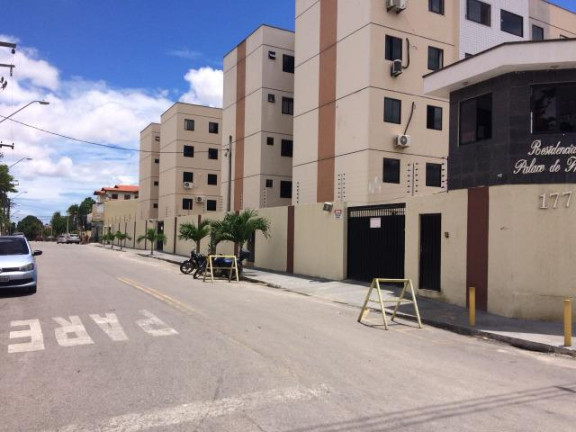 Apartamento com 3 Quartos à Venda, 63 m² em Maraponga - Fortaleza