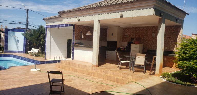 Imagem Casa com 4 Quartos à Venda, 538 m²em Setor Habitacional Vicente Pires - Trecho 3 - Brasília Imagem Casa com 4 Quartos à Venda, 538 m²em Setor Habitacional Vicente Pires - Trecho 3 - Brasília