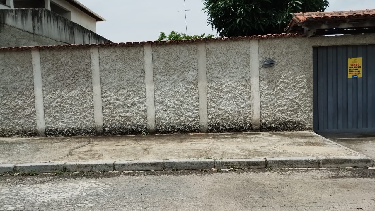 Imagem Casa com 3 Quartos à Venda, 486 m²em Sevilha (2ª Seção) - Ribeirão das Neves