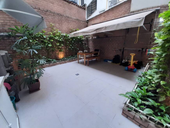 Imagem Apartamento com 2 Quartos à Venda, 107 m² em Copacabana - Rio de Janeiro