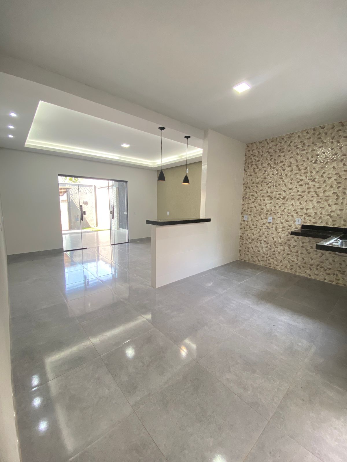 Imagem Casa com 2 Quartos à Venda, 98 m²em Jardim Ipanema - Trindade