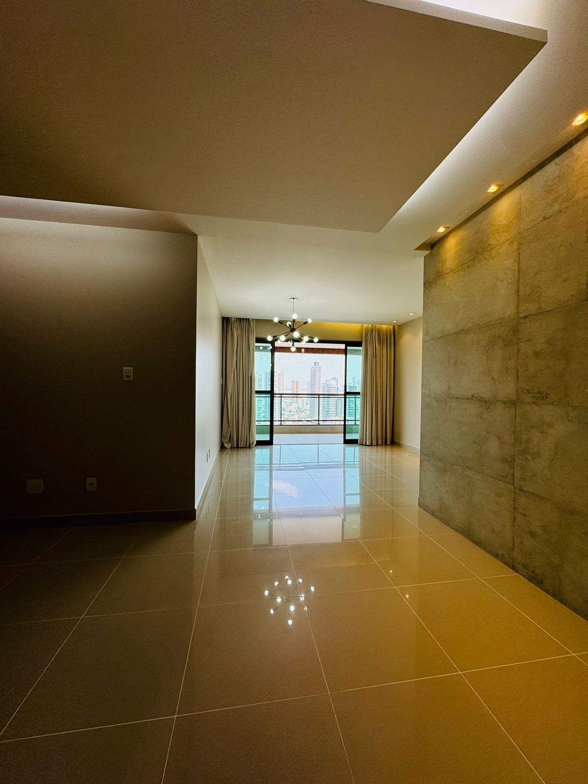 Imagem Apartamento com 3 Quartos à Venda, 166 m²em Umarizal - Belém