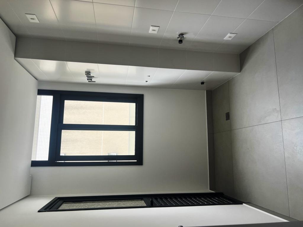 Imagem Apartamento com 3 Quartos à Venda, 183 m² em Hugo Lange - Curitiba