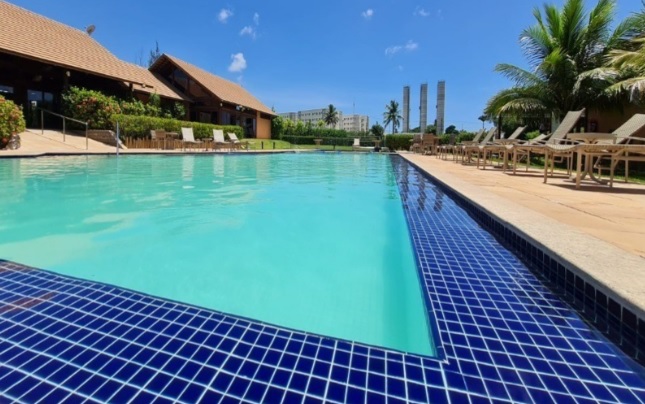 Imagem Casa de Condomínio com 5 Quartos à Venda ou Locação, 320 m²em Alphaville (Abrantes) - Camaçari