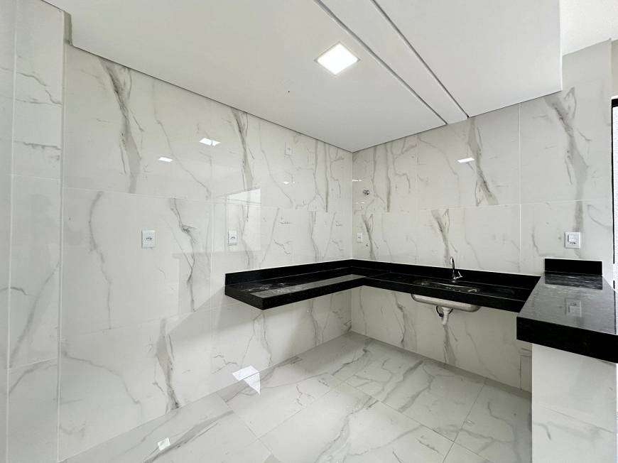 Imagem Casa com 3 Quartos à Venda, 128 m² em Santa Mônica - Belo Horizonte Imagem Casa com 3 Quartos à Venda, 128 m² em Santa Mônica - Belo Horizonte