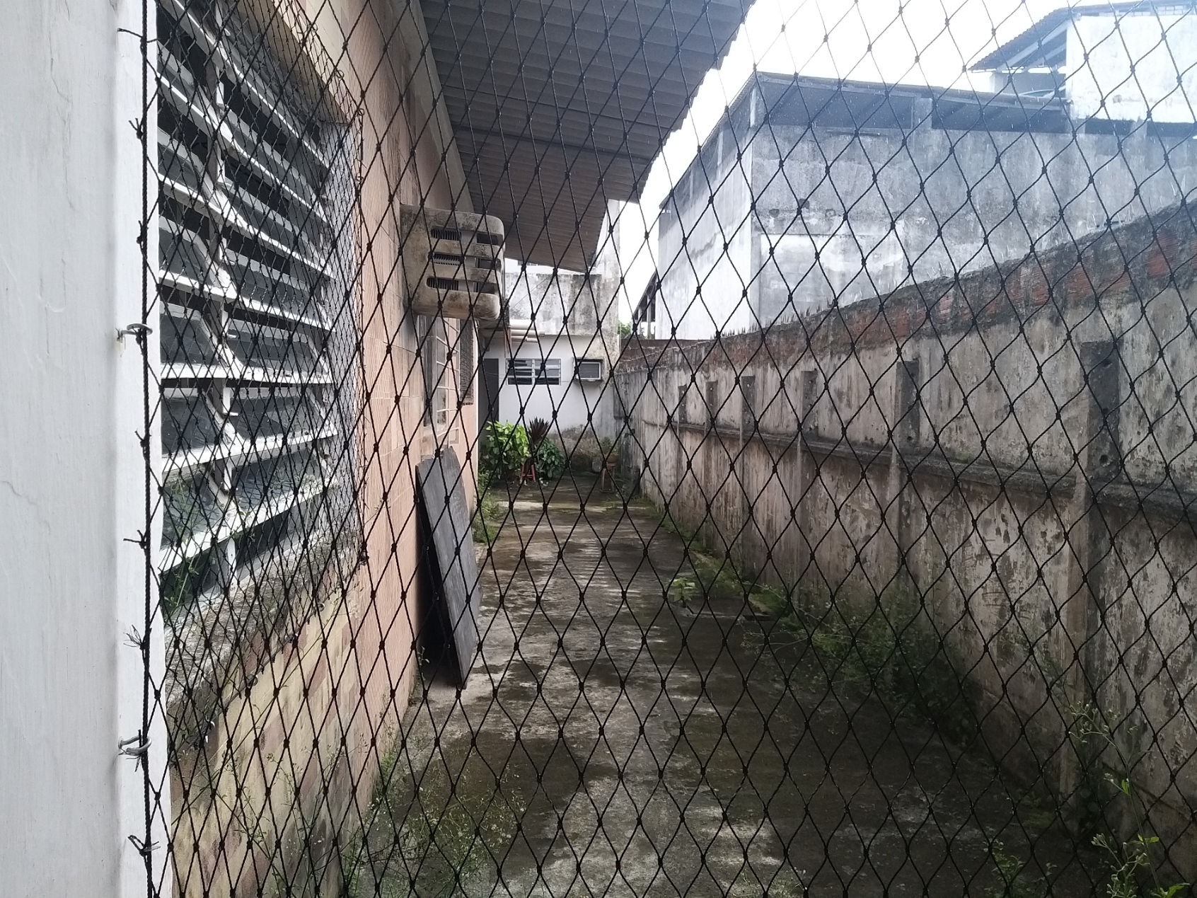 Imagem Casa com 6 Quartos à Venda, 268 m²em Várzea - Recife Imagem Casa com 6 Quartos à Venda, 268 m²em Várzea - Recife