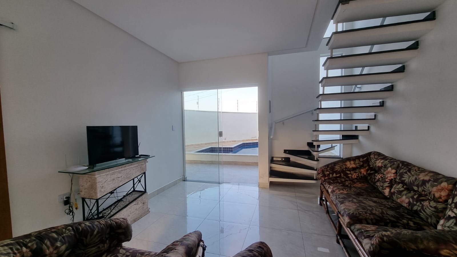 Imagem Casa com 3 Quartos à Venda, 110 m²em Jardim Regina - Itanhaém