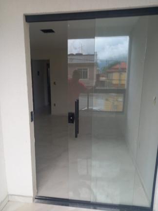 Imagem Casa com 2 Quartos à Venda, 136 m² em Realengo - Rio de Janeiro