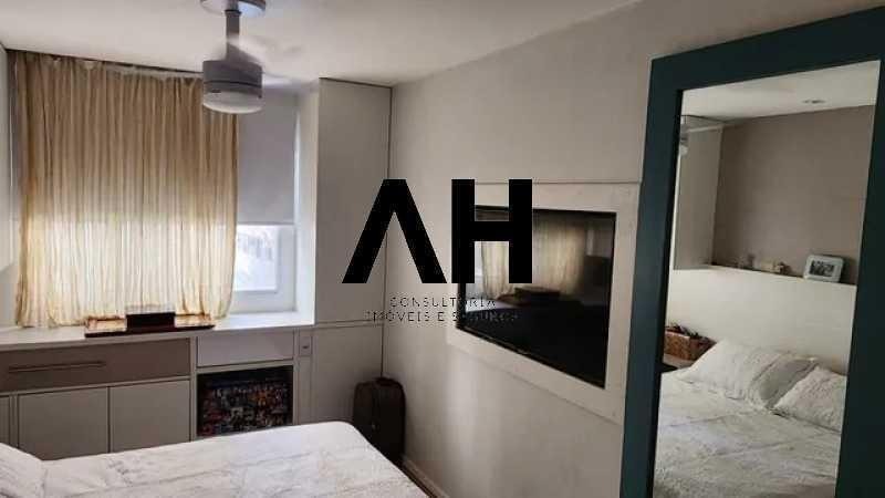 Imagem Apartamento com 3 Quartos à Venda, 96 m²em Santa Rosa - Niterói