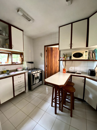 Imagem Casa de Condomínio com 4 Quartos à Venda, 250 m² em Maria Paula - Niterói