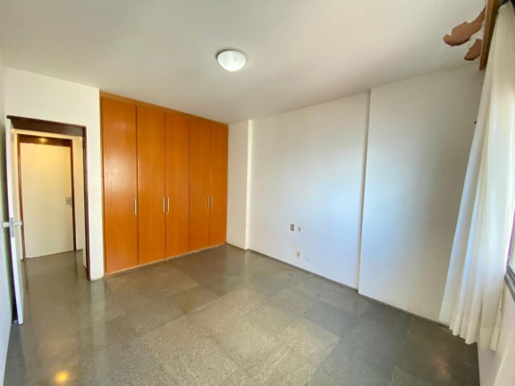 Imagem Apartamento com 4 Quartos à Venda, 300 m² em Centro - Jaboatão dos Guararapes