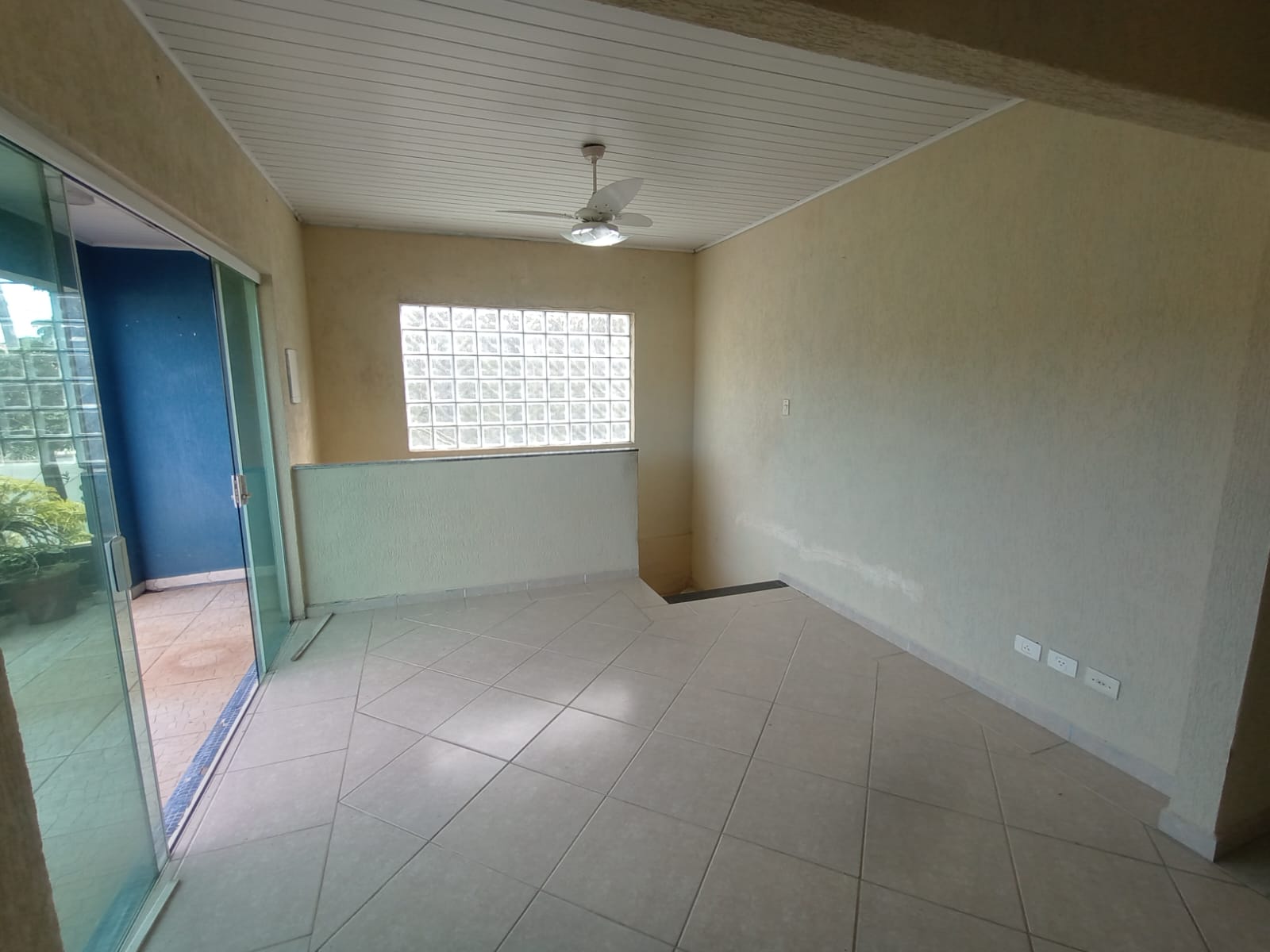 Imagem Sobrado com 2 Quartos à Venda, 80 m²em Balneario Praia do Perequê - Guarujá