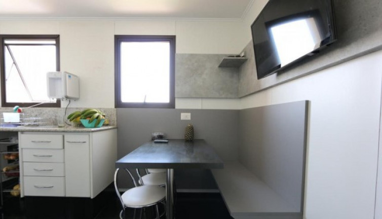 Imagem Apartamento com 3 Quartos à Venda, 176 m² em Vila Suzana - São Paulo