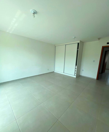 Imagem Casa de Condomínio com 3 Quartos à Venda ou Locação, 175 m²em Buraquinho - Lauro de Freitas Imagem Casa de Condomínio com 3 Quartos à Venda ou Locação, 175 m²em Buraquinho - Lauro de Freitas