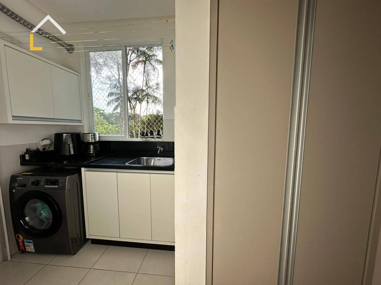 Imagem Apartamento com 3 Quartos à Venda, 85 m²em Floresta - Joinville Imagem Apartamento com 3 Quartos à Venda, 85 m²em Floresta - Joinville