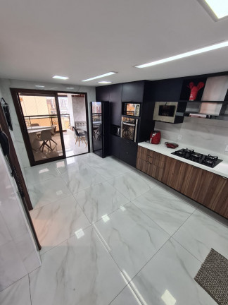 Imagem Apartamento com 4 Quartos à Venda, 210 m²em Meireles - Fortaleza
