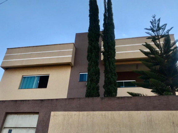 Imagem Sobrado com 3 Quartos à Venda, 295 m² em Capuava - Goiânia