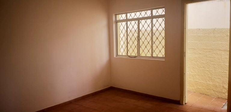 Imagem Casa com 2 Quartos à Venda, 190 m² em Vila Romana - São Paulo
