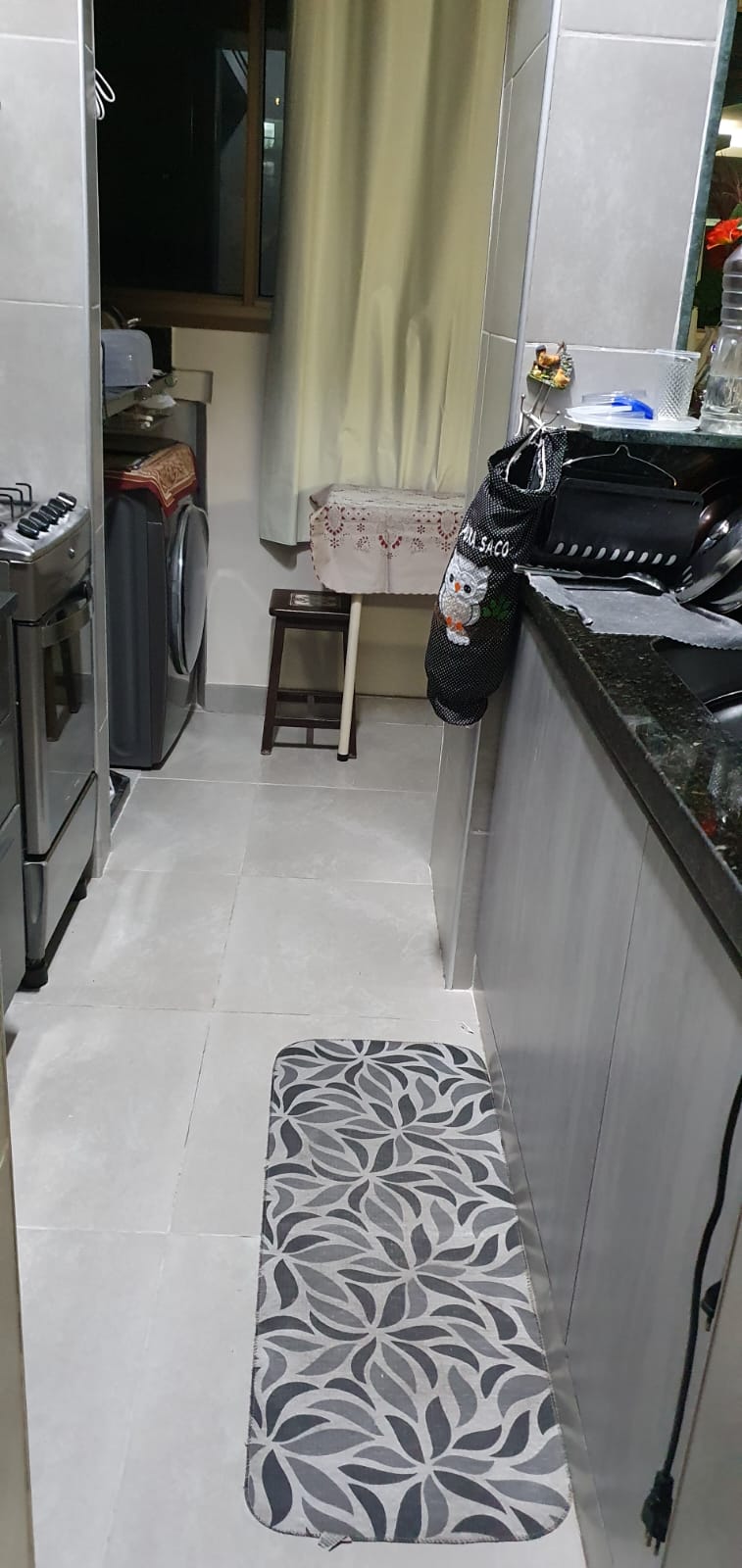 Imagem Apartamento com 2 Quartos à Venda, 90 m²em Charitas - Niterói