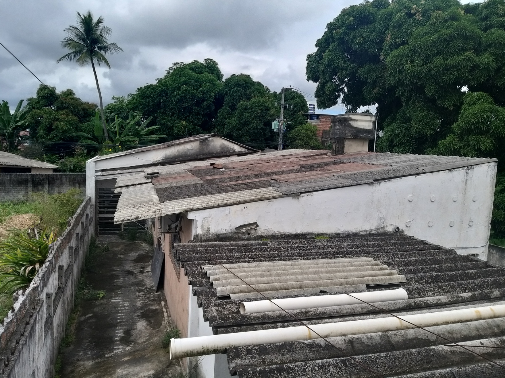 Imagem Casa com 6 Quartos à Venda, 268 m²em Várzea - Recife Imagem Casa com 6 Quartos à Venda, 268 m²em Várzea - Recife