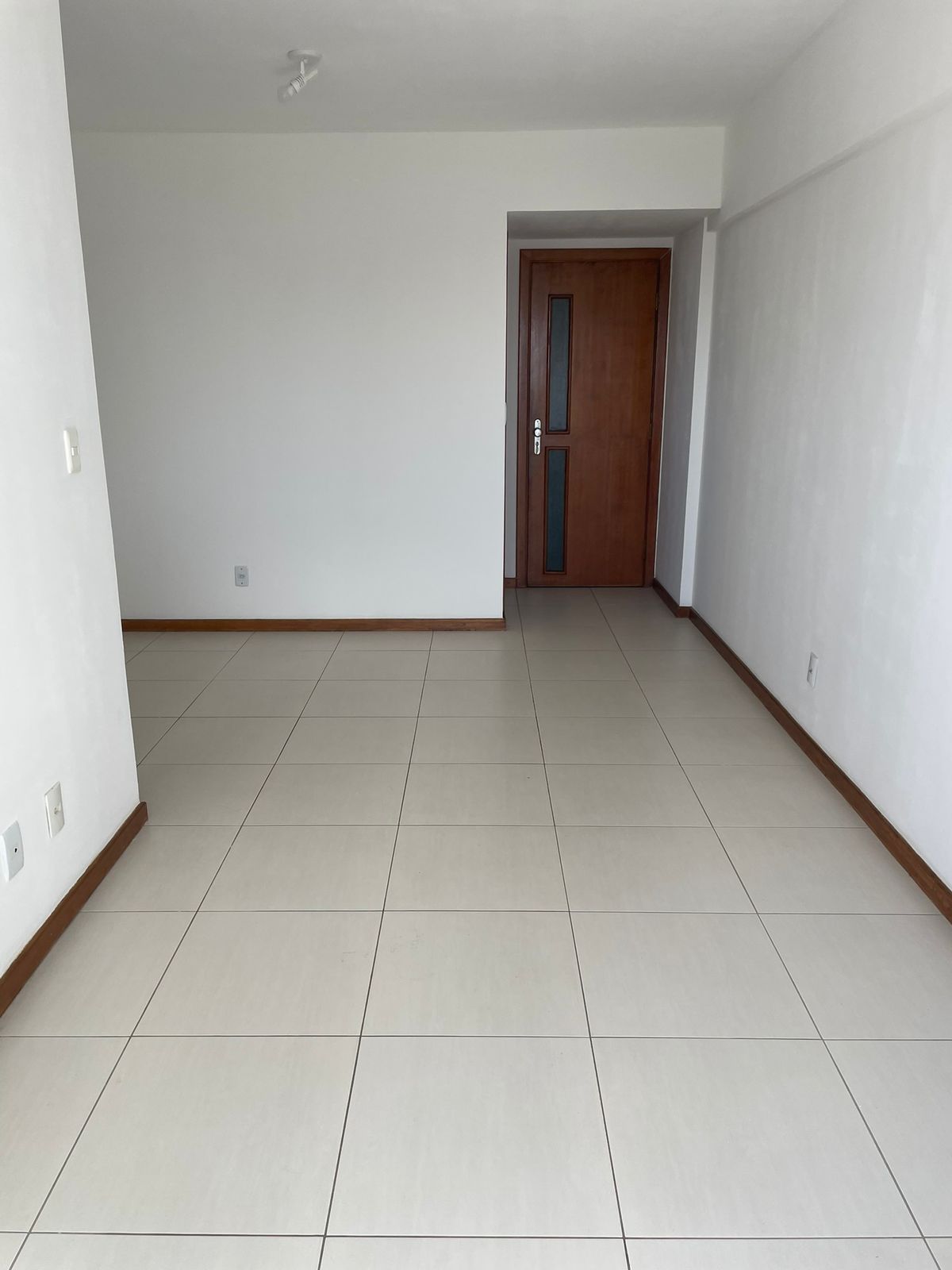 Imagem Apartamento com 2 Quartos para Alugar, 74 m²em Pitangueiras - Lauro de Freitas