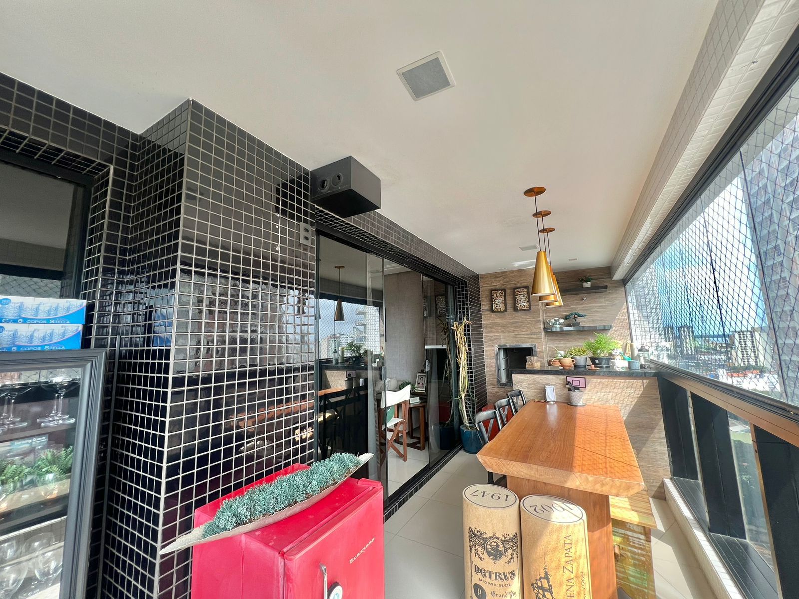 Imagem Apartamento com 3 Quartos à Venda, 178 m²em Batista Campos - Belém