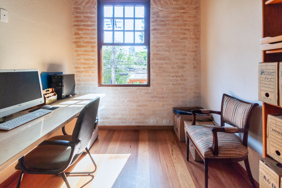 Imagem Casa com 3 Quartos à Venda, 230 m² em Jardim Paulistano - São Paulo Imagem Casa com 3 Quartos à Venda, 230 m² em Jardim Paulistano - São Paulo