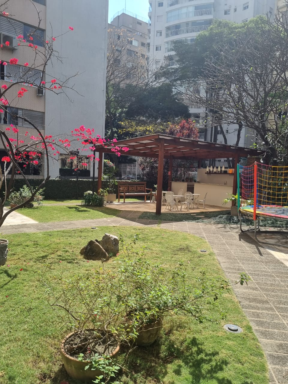 Imagem Apartamento com 4 Quartos à Venda, 127 m²em Cerqueira César - São Paulo Imagem Apartamento com 4 Quartos à Venda, 127 m²em Cerqueira César - São Paulo