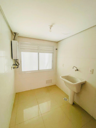 Imagem Apartamento com 2 Quartos à Venda, 87 m² em Passo da Areia - Porto Alegre