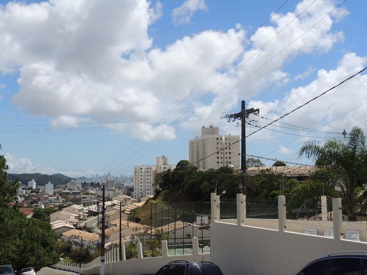 Imagem Casa de Condomínio com 2 Quartos à Venda, 60 m² em Lídia Duarte - Camboriú