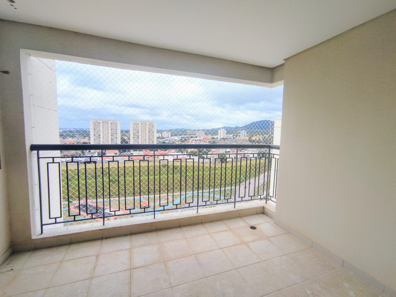 Imagem Apartamento com 4 Quartos à Venda, 131 m²em Jardim Ermida I - Jundiaí