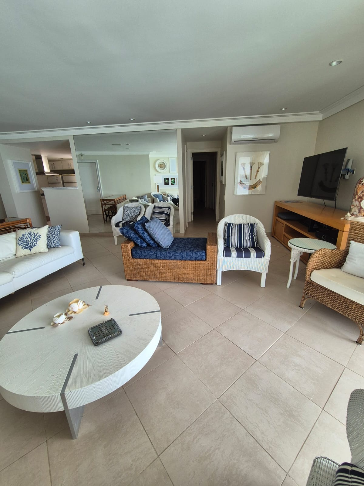 Imagem Apartamento com 5 Quartos à Venda, 203 m²em Riviera de São Lorenço - Bertioga