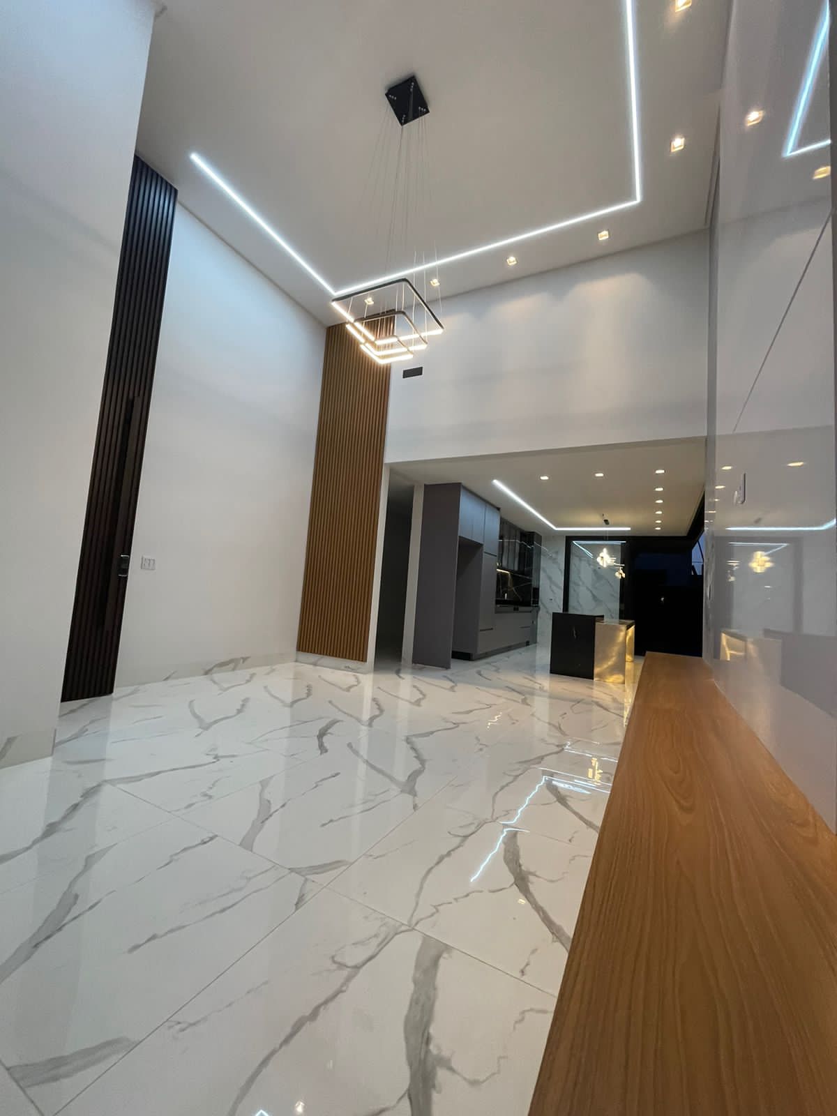Imagem Casa de Condomínio com 3 Quartos à Venda, 166 m²em Parqville Pinheiros - Aparecida de Goiânia
