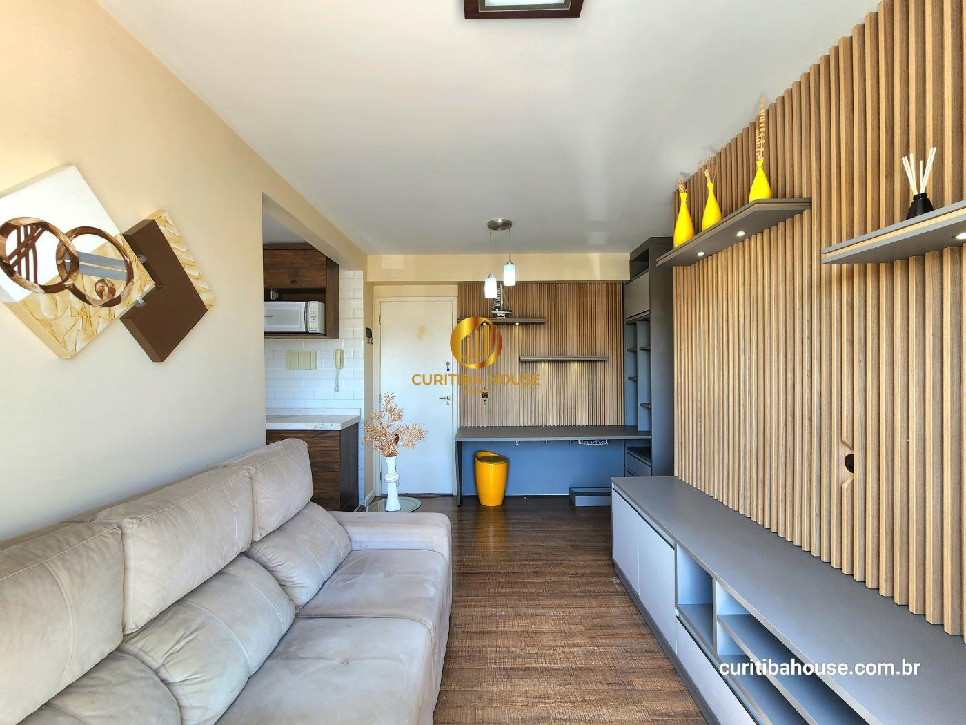 Apartamento com 2 Quartos à Venda, 44 m² em Pinheirinho - Curitiba