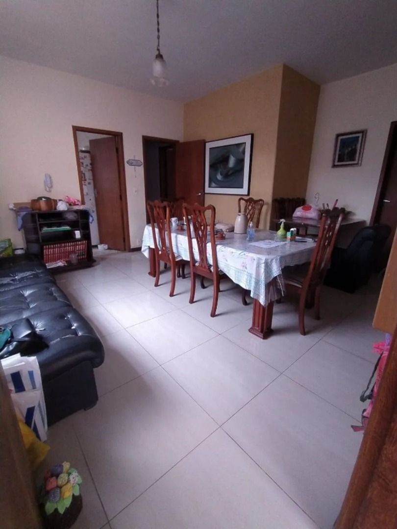 Imagem Casa com 3 Quartos à Venda, 200 m² em Aeroporto - Juiz de Fora Imagem Casa com 3 Quartos à Venda, 200 m² em Aeroporto - Juiz de Fora