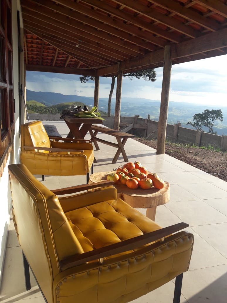 Imóvel com 3 Quartos à Venda, 629 m²em Campos Novos - Cunha