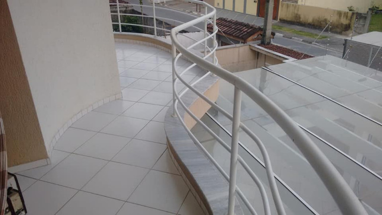 Imagem Sobrado com 5 Quartos à Venda, 305 m² em Cidade Jardim - Caraguatatuba