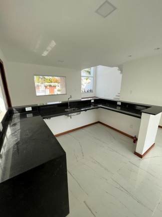 Casa de Condomínio com 5 Quartos à Venda, 270 m² em Barra do Jacuípe - Camaçari