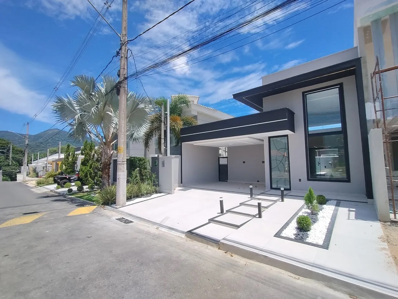 Casa de Condomínio com 3 Quartos à Venda, 160 m² em Campo Grande - Rio de Janeiro