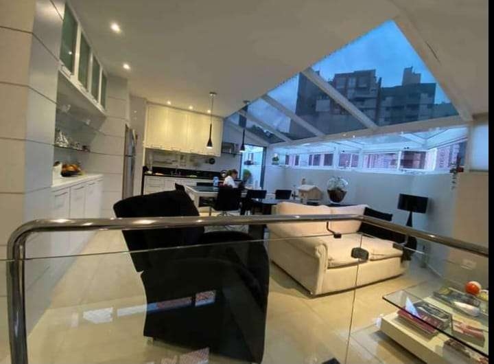 Imagem Apartamento com 2 Quartos à Venda, 80 m²em Batel - Curitiba