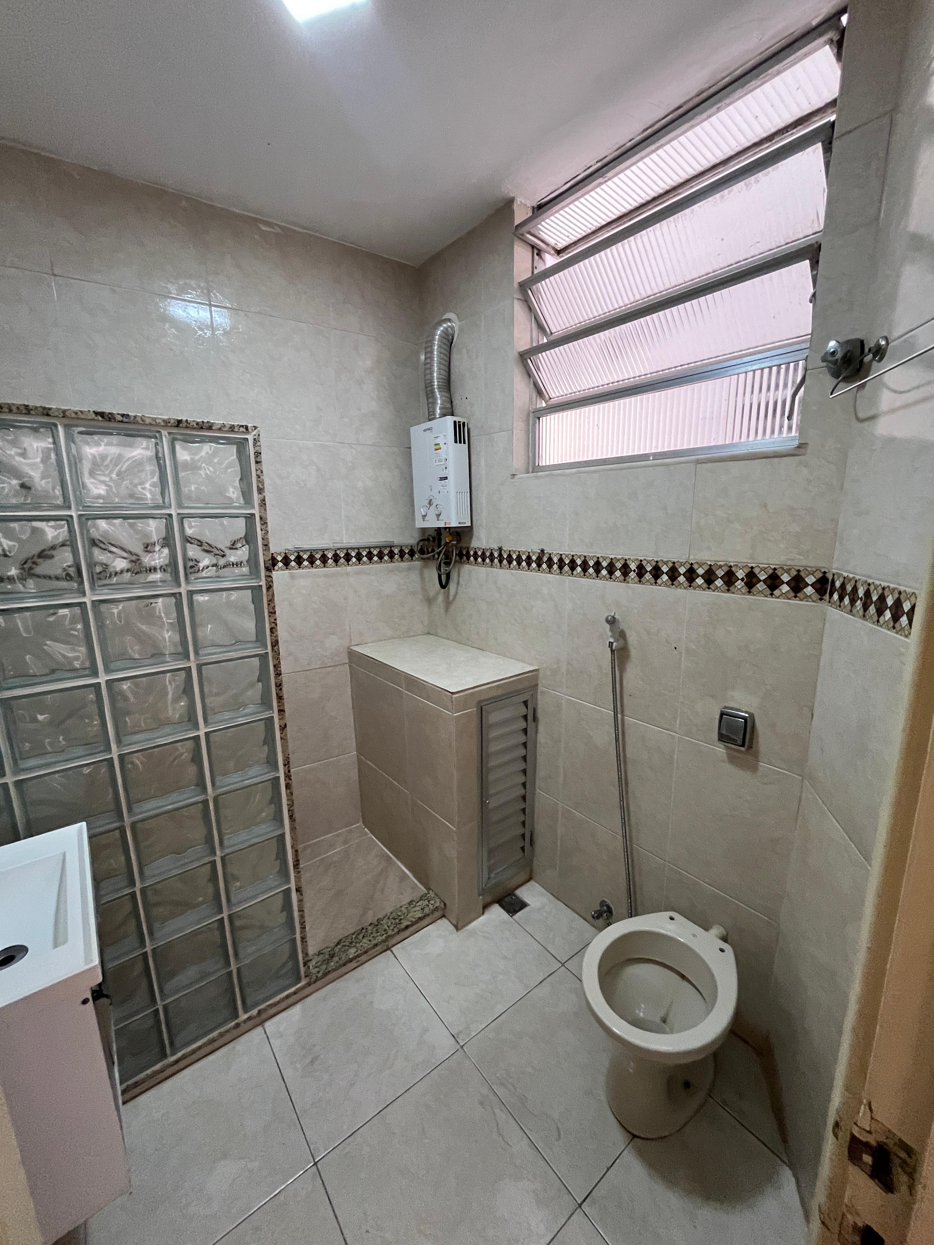 Imagem Apartamento com 2 Quartos à Venda, 85 m² em Copacabana - Rio de Janeiro Imagem Apartamento com 2 Quartos à Venda, 85 m² em Copacabana - Rio de Janeiro