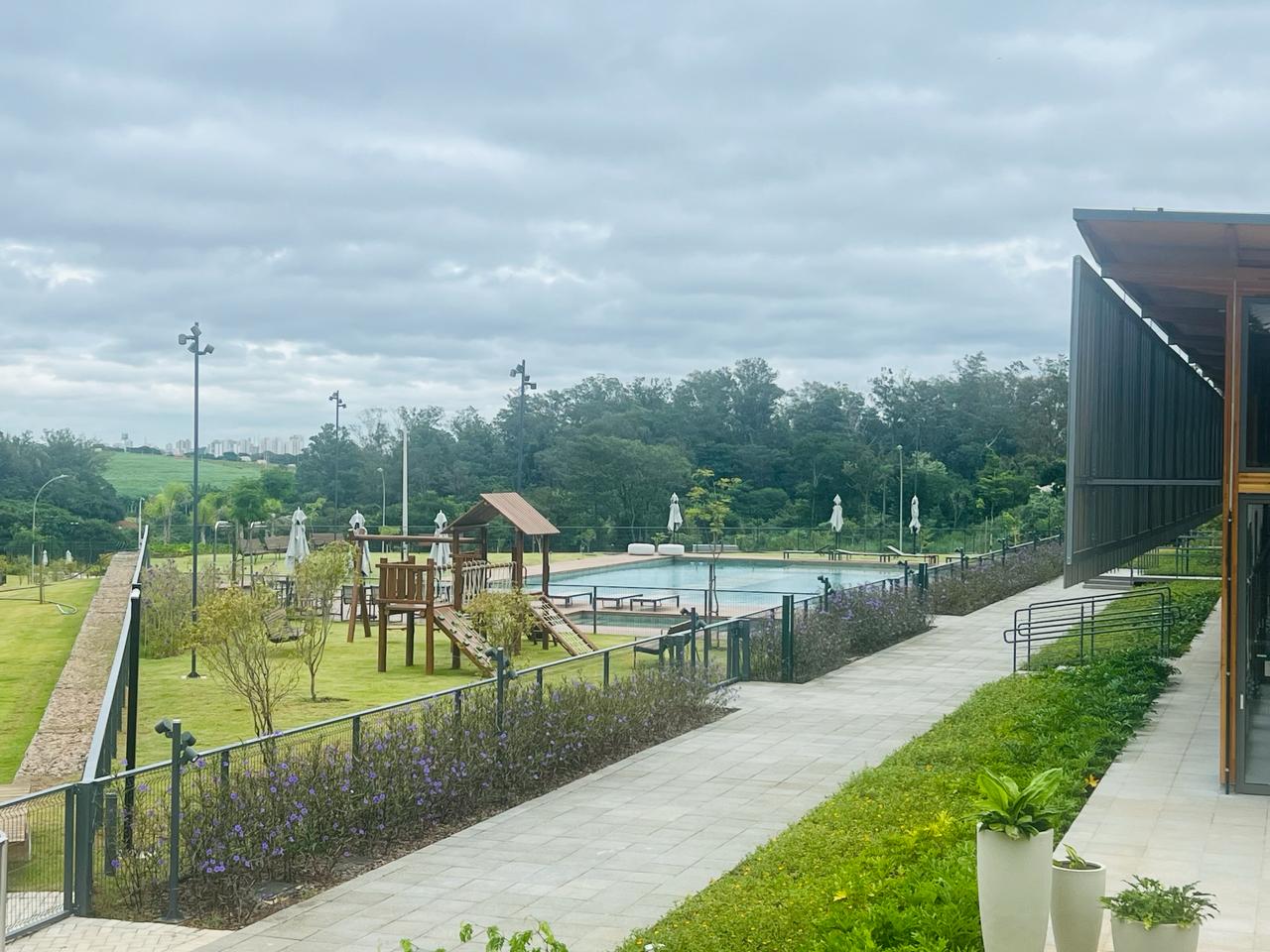Imagem Terreno à Venda, 519 m²em Residencial Jatibela - Campinas Imagem Terreno à Venda, 519 m²em Residencial Jatibela - Campinas