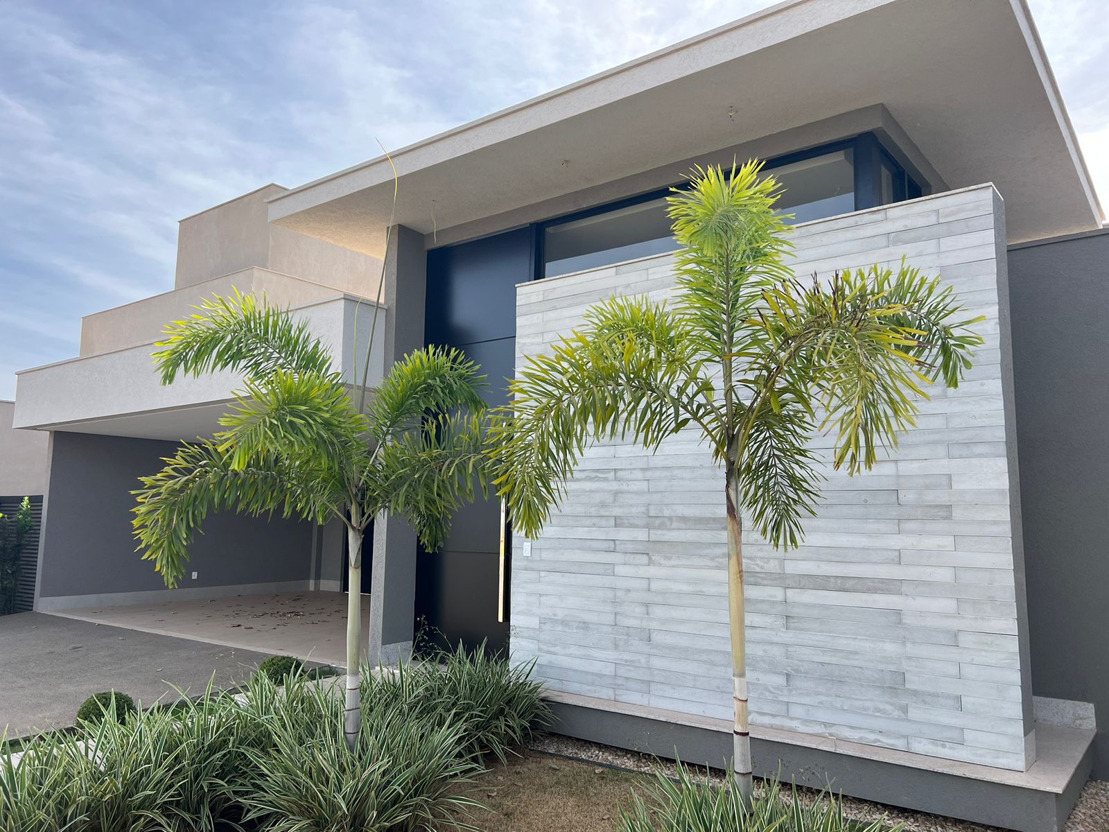 Imagem Casa de Condomínio com 4 Quartos à Venda, 253 m²em Residencial Goiânia Golfe Clube - Goiânia